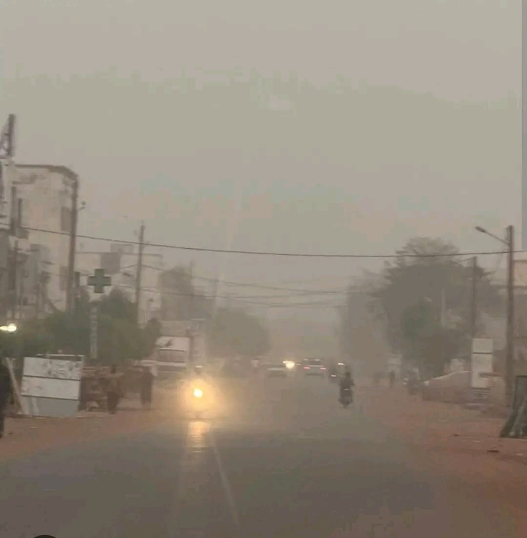 Alerte Météo : Épais brouillard de poussière sur Bamako ce lundi